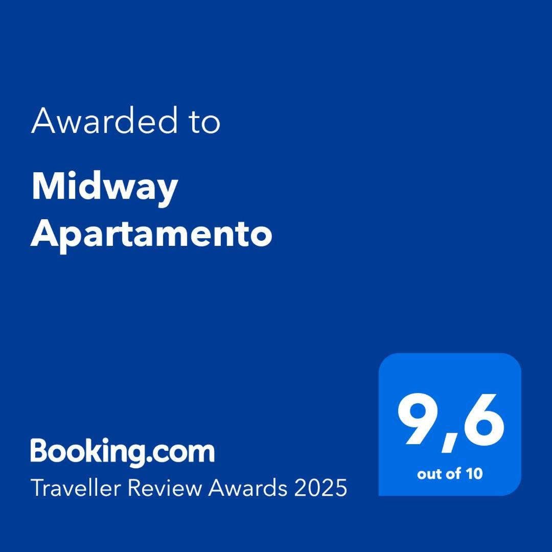 Midway Apartamento Torremolinos Exterior photo